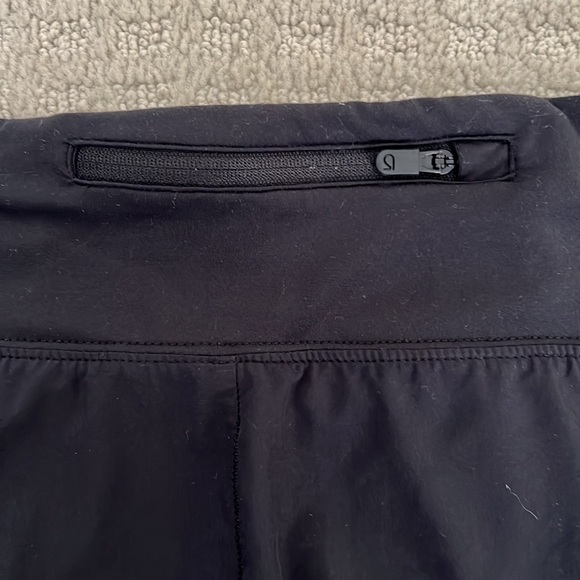 Gap Lined Running Shorts - Picture 5 of 6